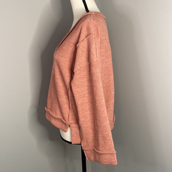 Wishlist Pink Cropped V Neck Sweater S/M - Picture 4 of 6